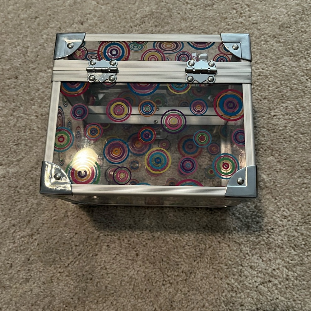 Colorful Swirl Patterned Lock Box - Picture 3 of 5